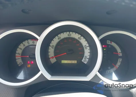 2014 Toyota Tacoma from USA, damaged, VIN 5TFTX4CN3EX041647